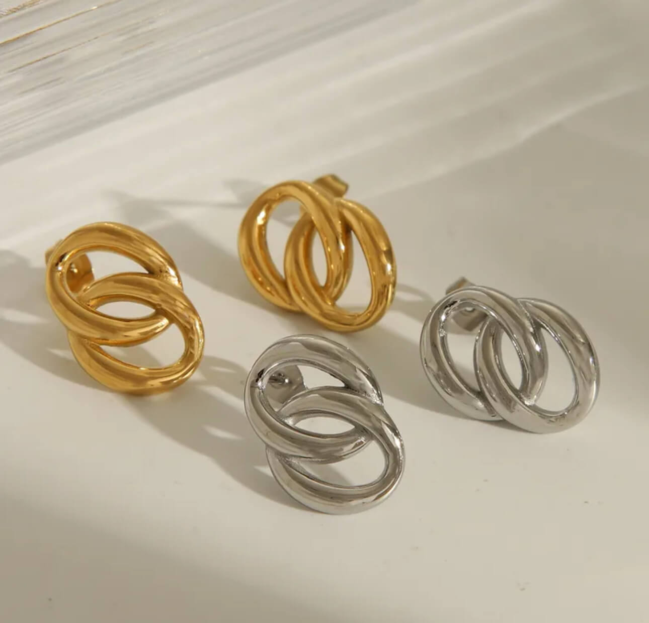 Arsinoe Earrings