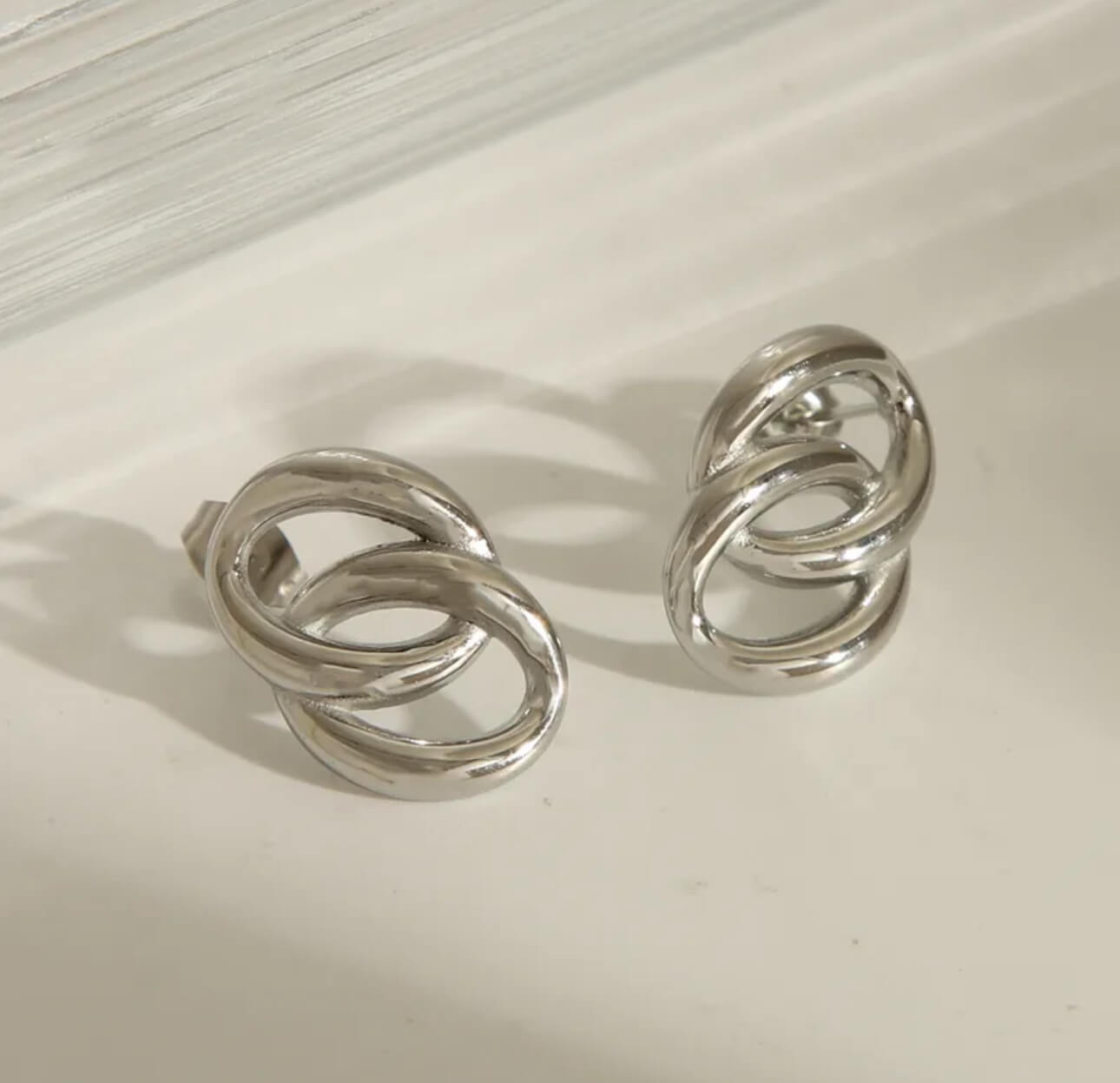 Arsinoe Earrings
