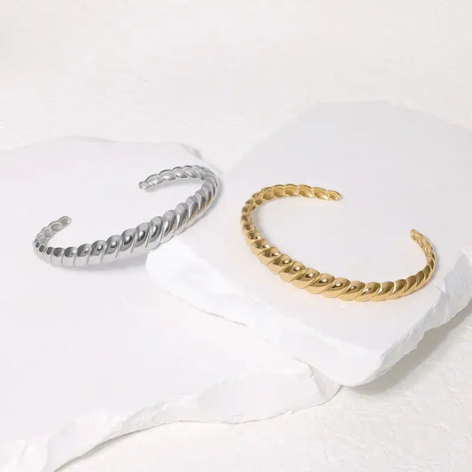 Croissant Bangle