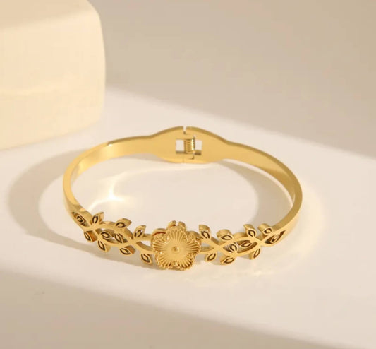 Hecate Bracelet